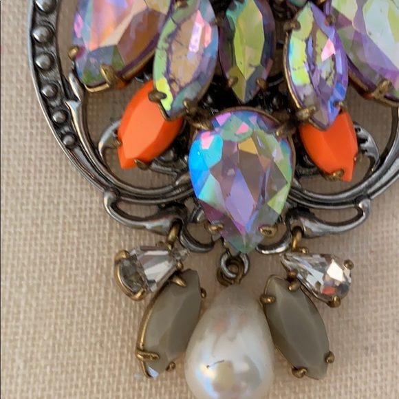 J Crew Sparkling Necklace - Picture 2 of 5